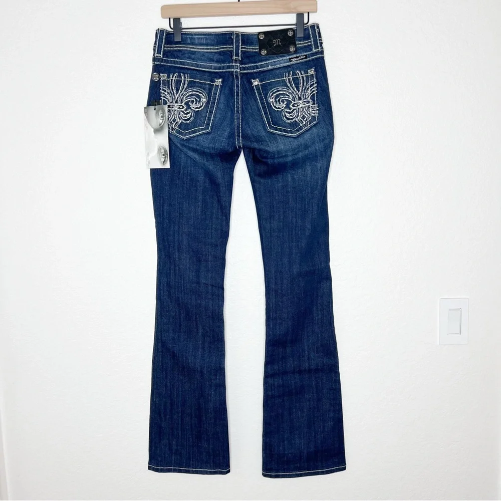 Miss Me Fleur De Lis Boot Dark Wash Jeans Mid Rise size 27 NWT Style JP5181B4